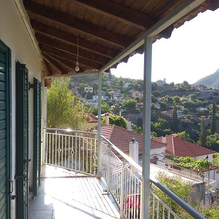 Apartmán Vintage House With A Fantastic View Mavrommátion Exteriér fotografie